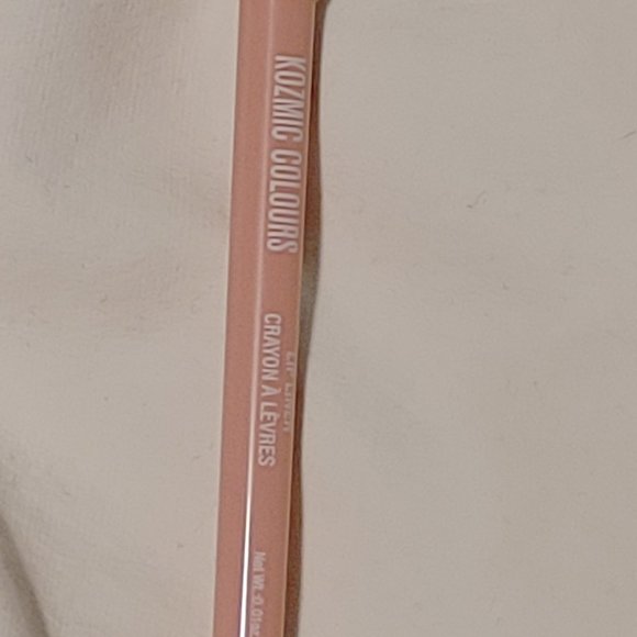 Gloss And Lipliner Set - Picture 3 of 3